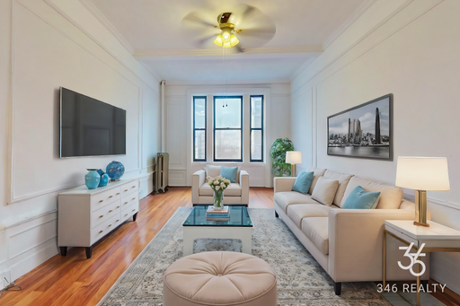 ✨✨ Check out this Newly Renovated 1 bedroom ✨✨