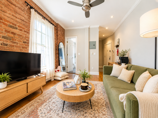 Don’t Miss Out on This Bright 1 Bedroom Home on a Coveted Nolita Block – photo 1