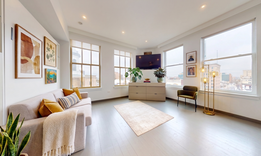 Open & Airy Luxury Studios – photo 1