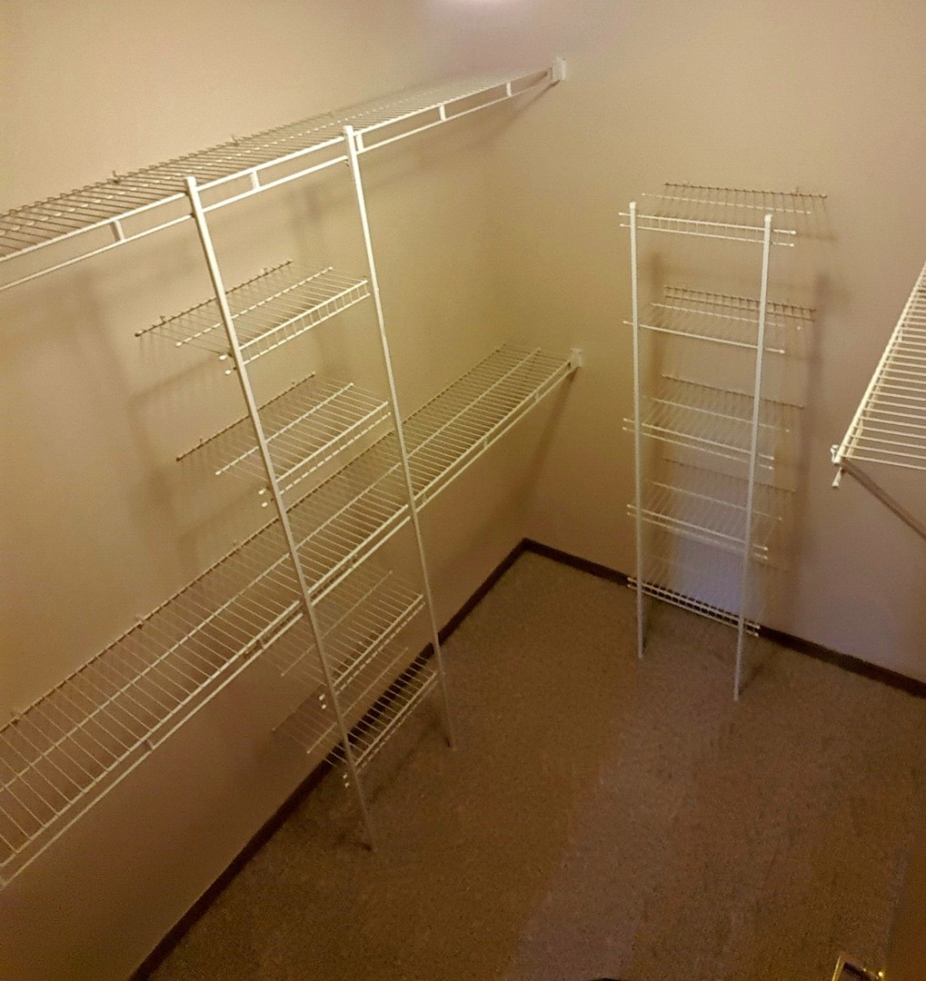Pinedale Apartments 8 of 12