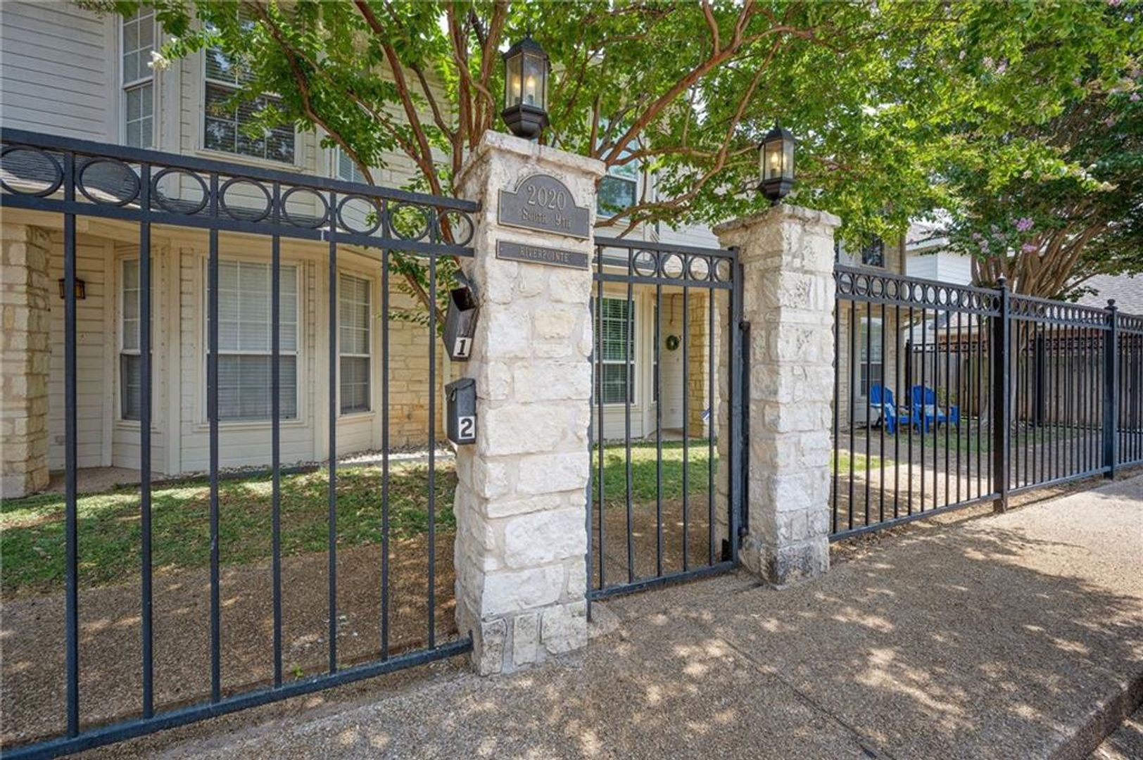 Waco House: 2020 S.9th #2