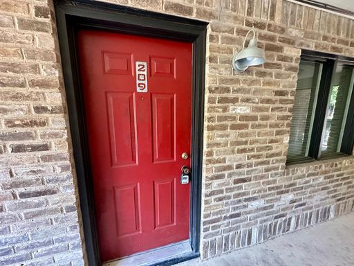 1421 S. 12th St #209 – photo 1