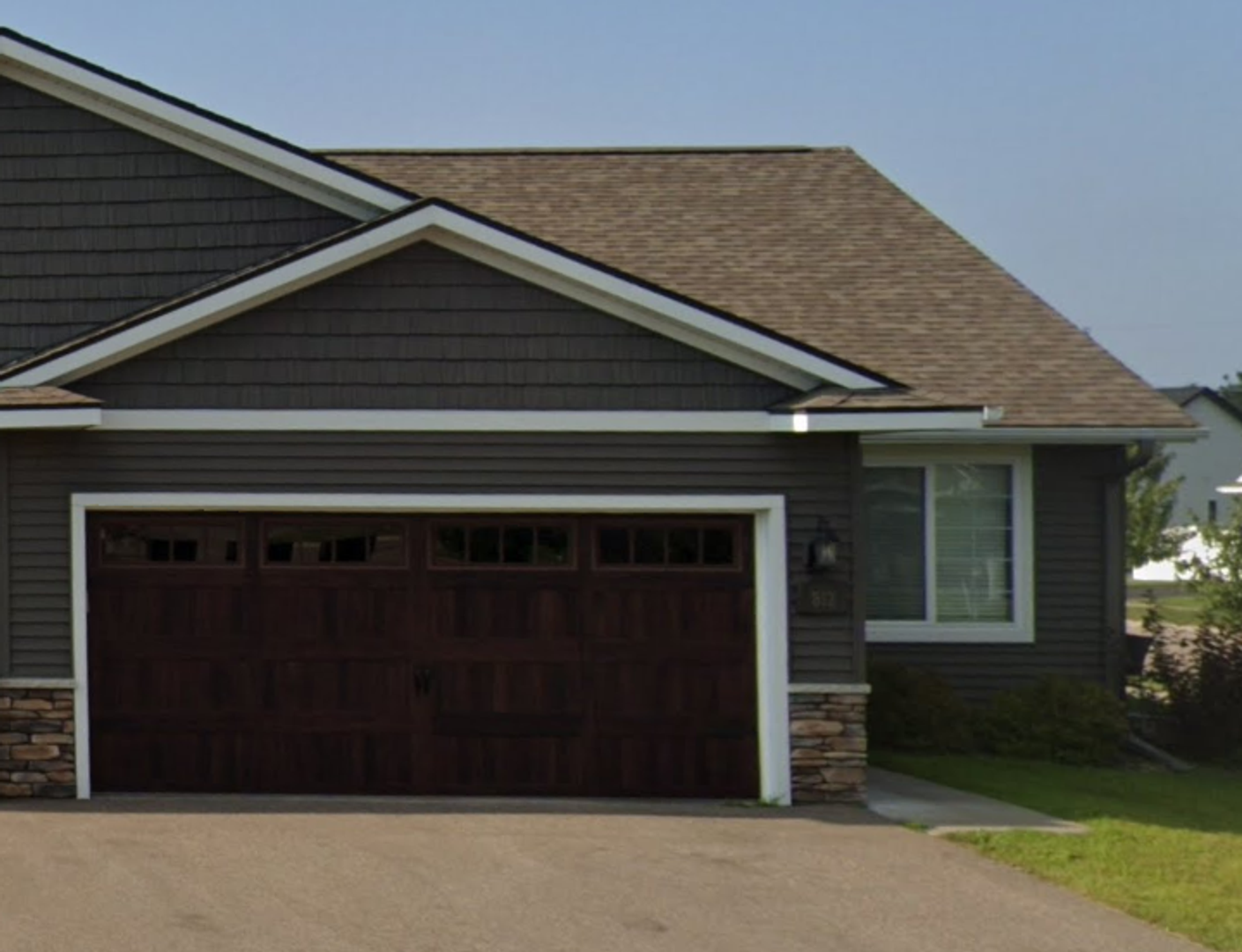 Eau Claire Townhome: 812 Daisy Ln