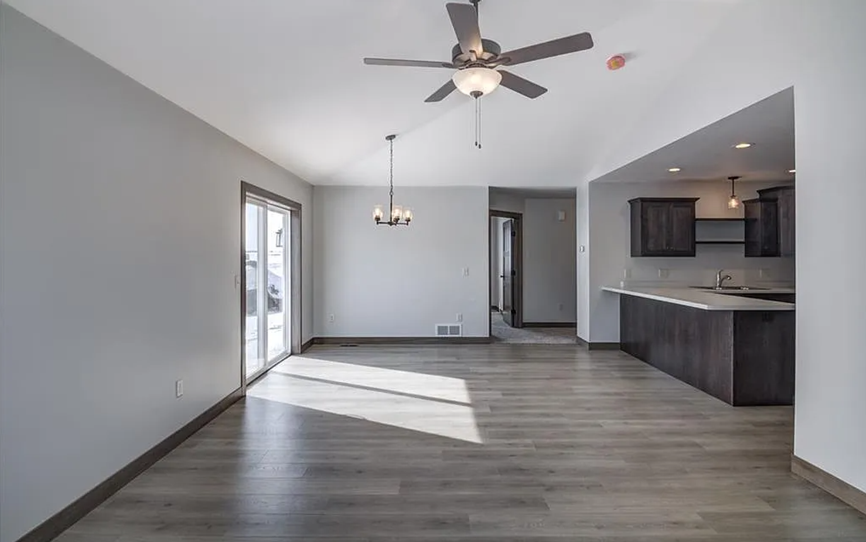 Cumberland Townhome: 2293 Carlone St