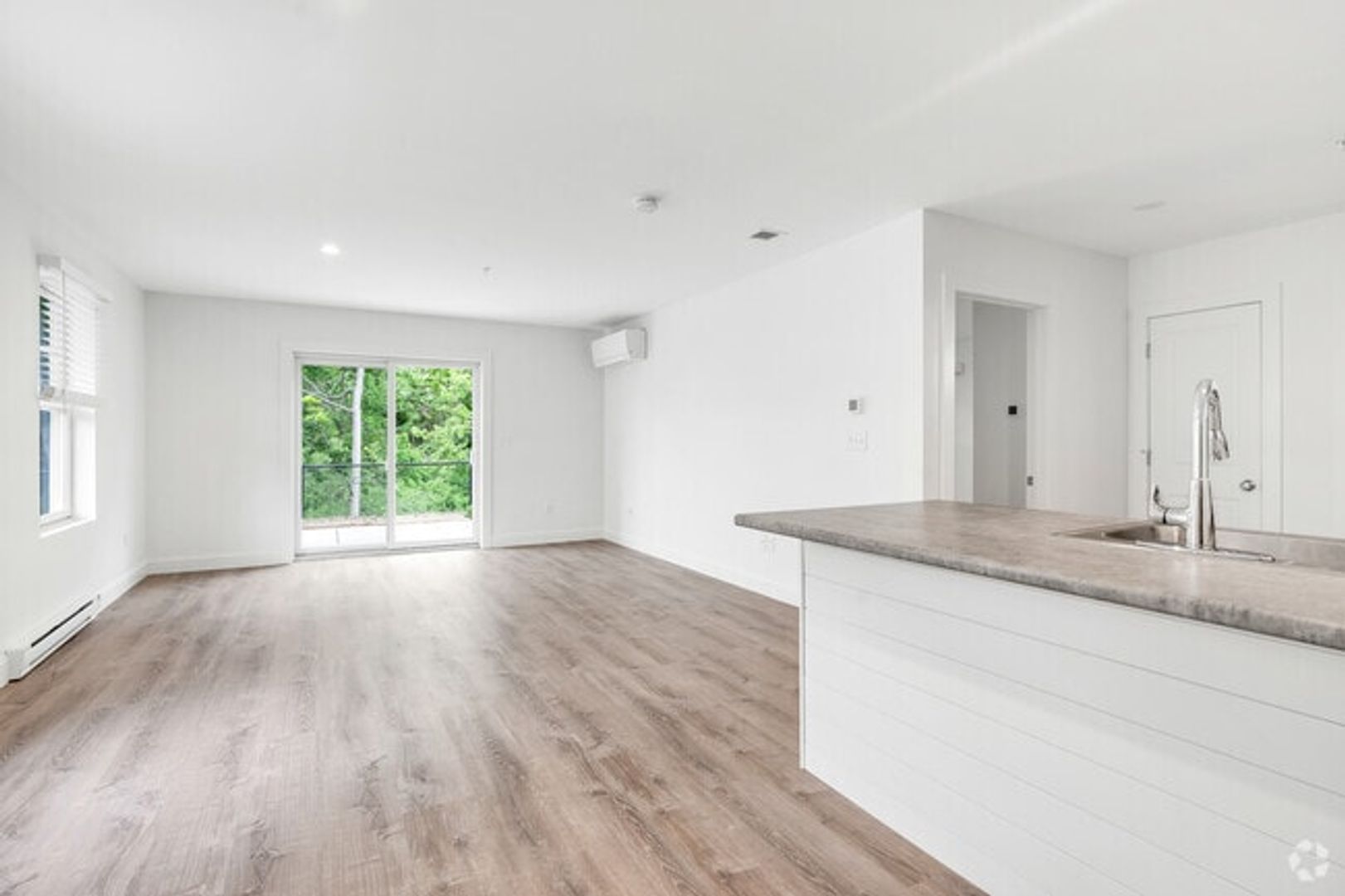 Portland Apartment: 17 Winchester Drive