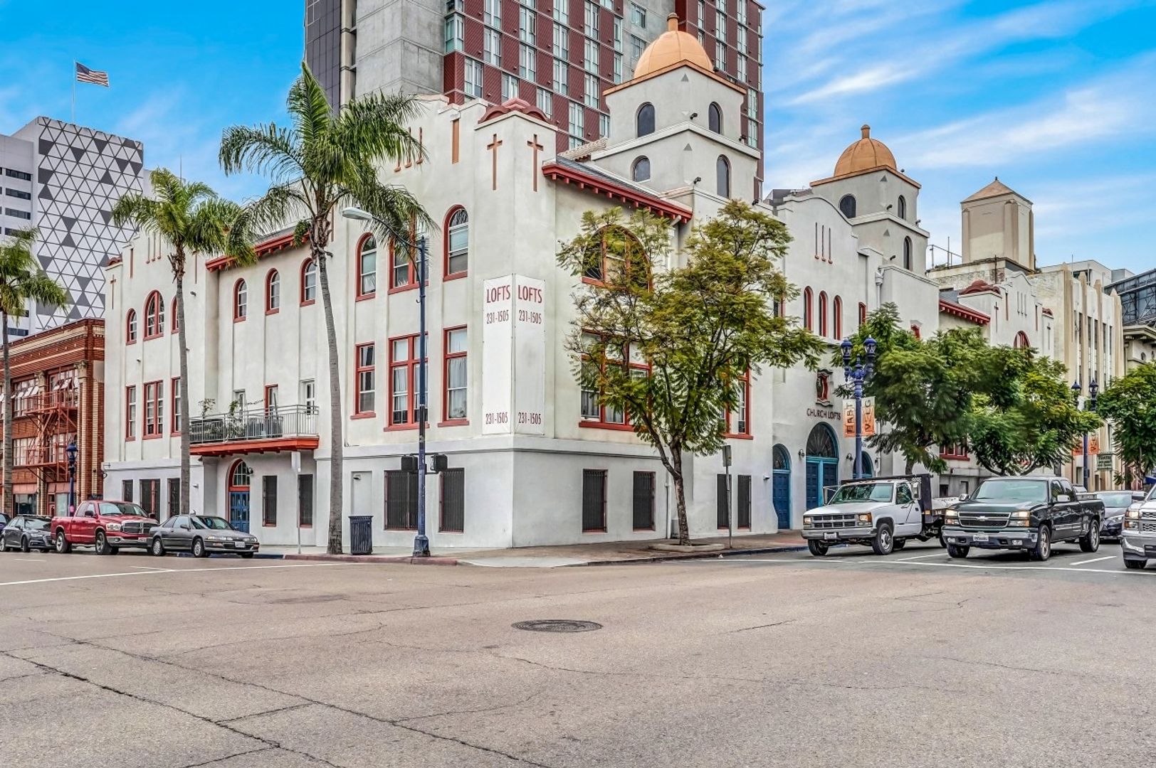 San Diego Apartment: 906 Tenth Avenue