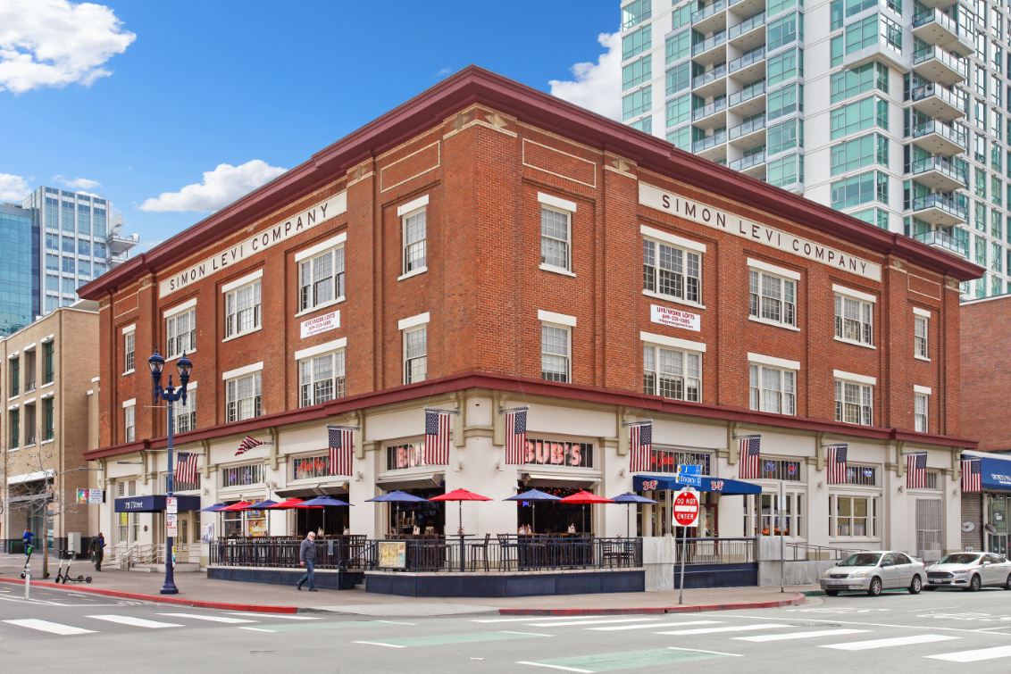 San Diego Apartment: 715 J Street