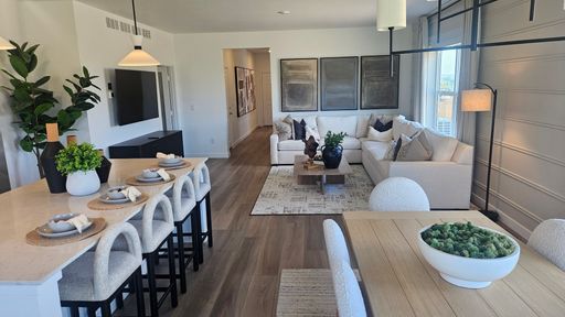 New 5 Bedroom Home in Windsor Prairie Song