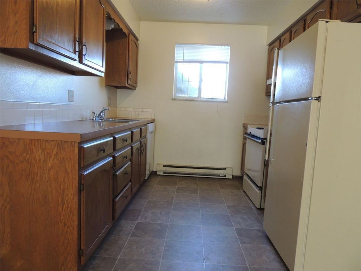 Loveland Apartment: 2432 SW 10th Street