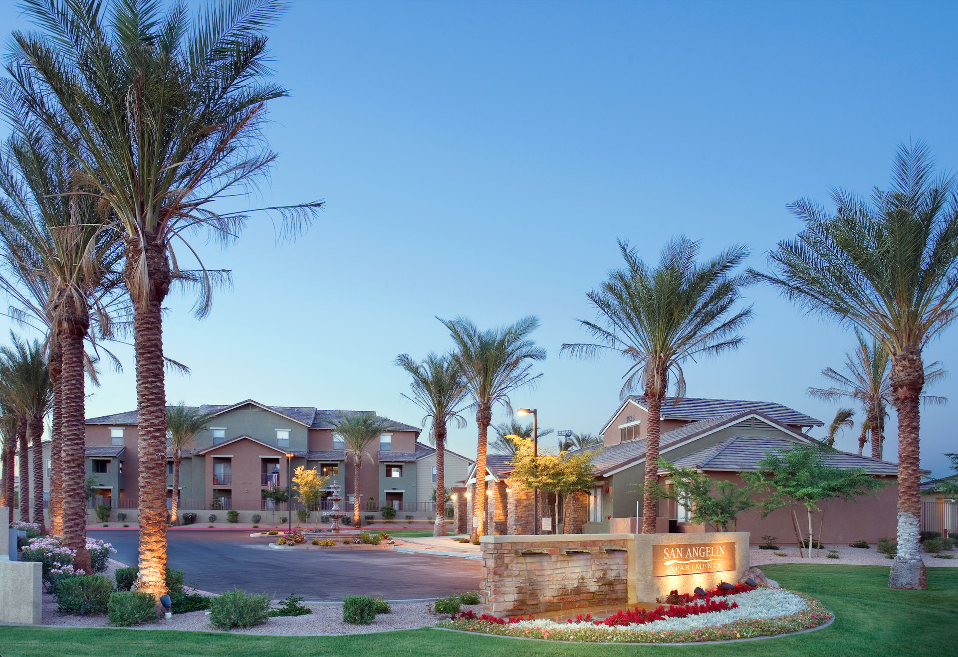 Mesa Apartment: 1935 S Sunnyvale Road