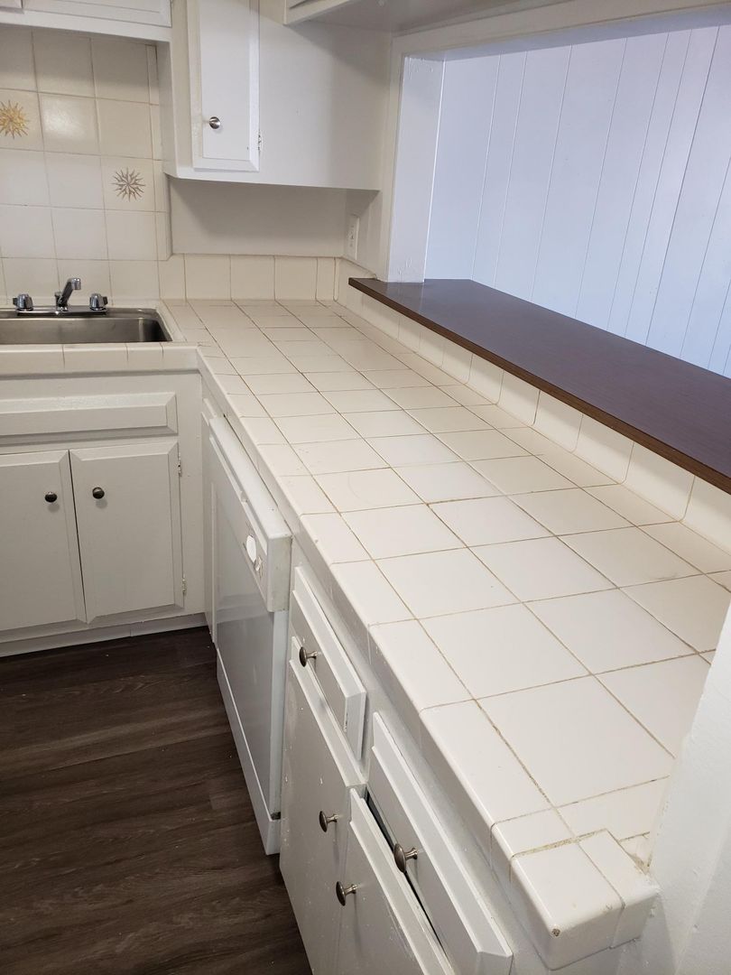 7244 East Parkway, Sacramento, CA 95823