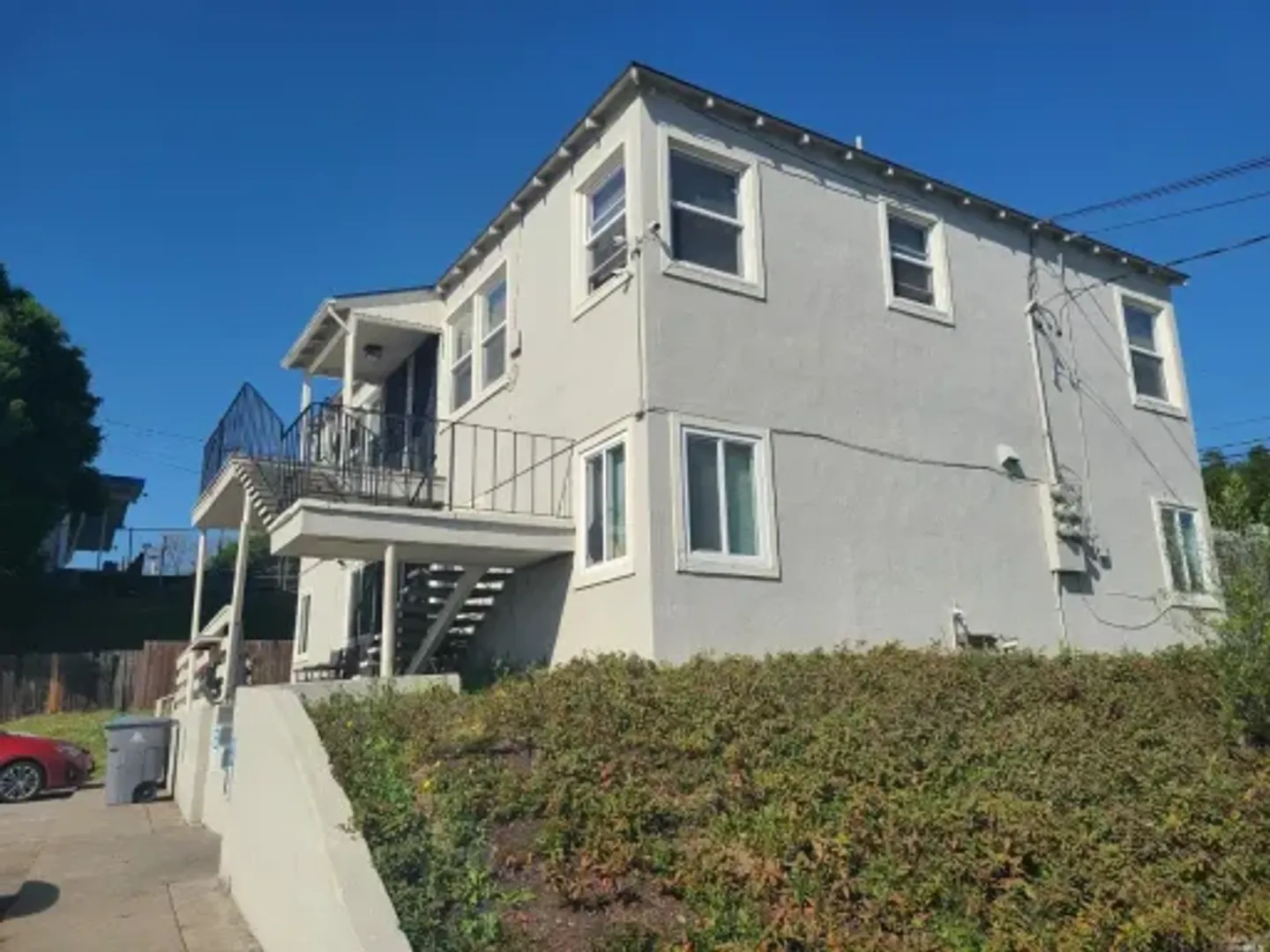 Vallejo Apartment: 1007-1013 Grant Street