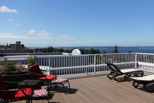 Seattle Apartment: 4815 California Ave SW