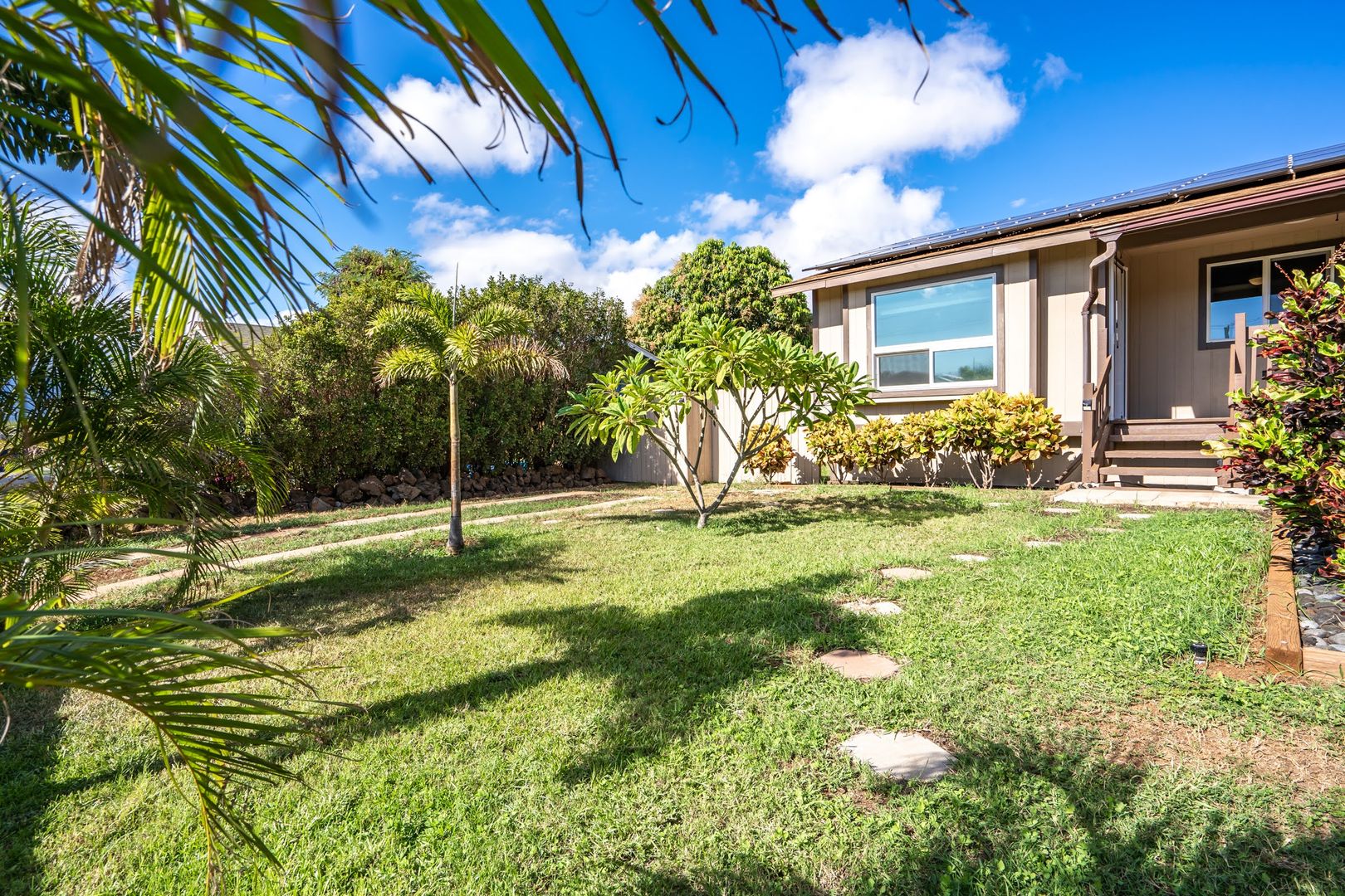 Kihei House: 225 Humupea Pl. (2/1 Main)
