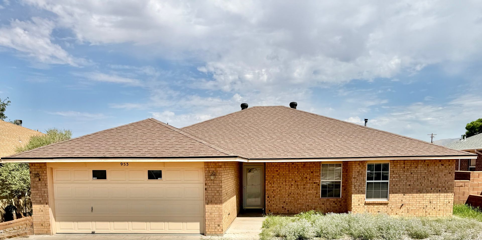 Alamogordo House: 953 San Miguel