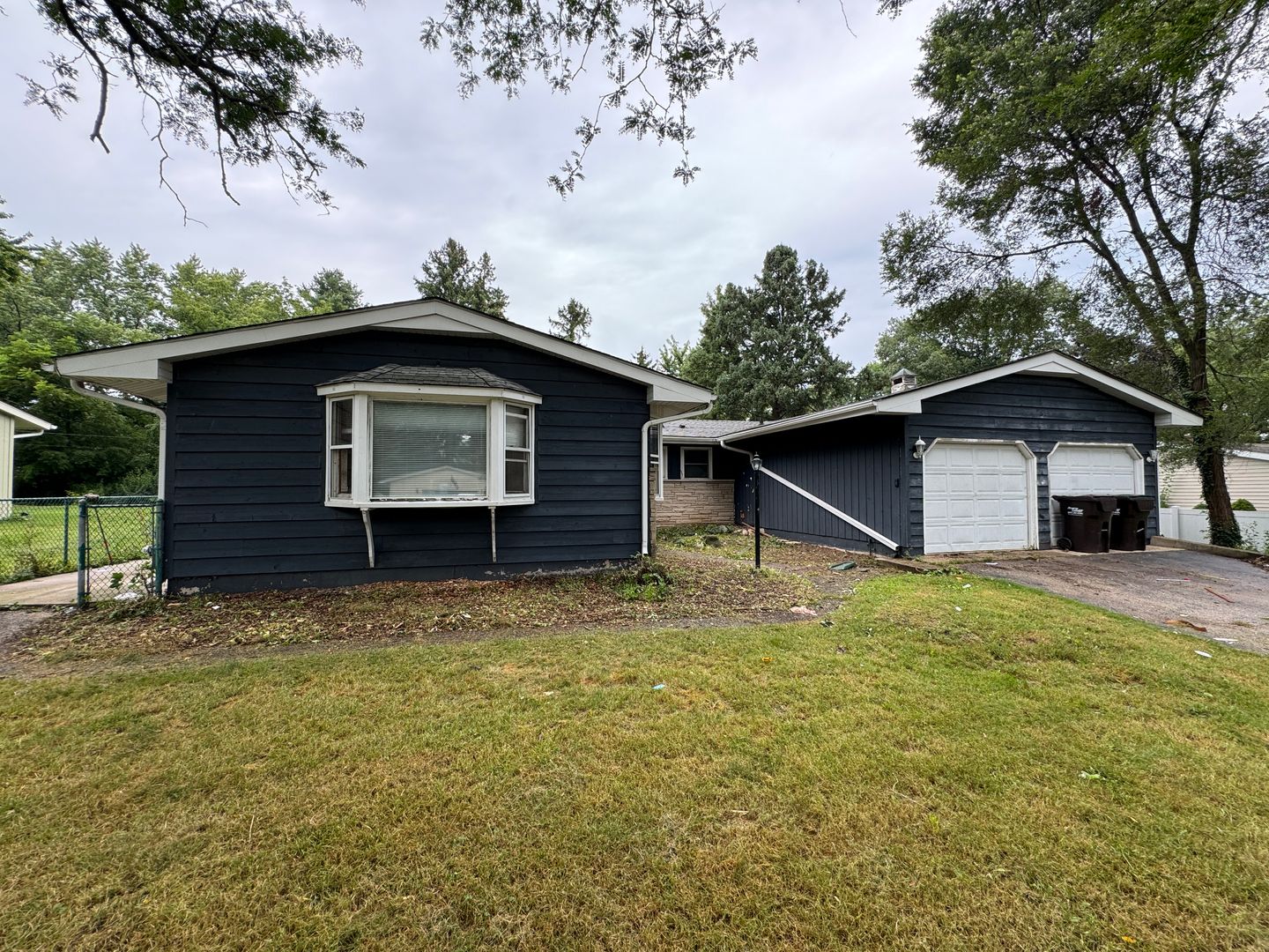 Cary House: 2910 Killarney Dr