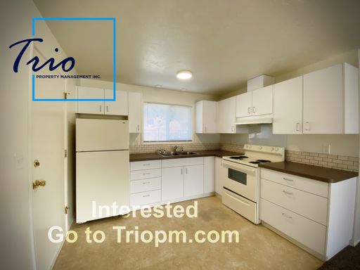 Adorable 2 BR/1 BA home in desirable location! – photo 1