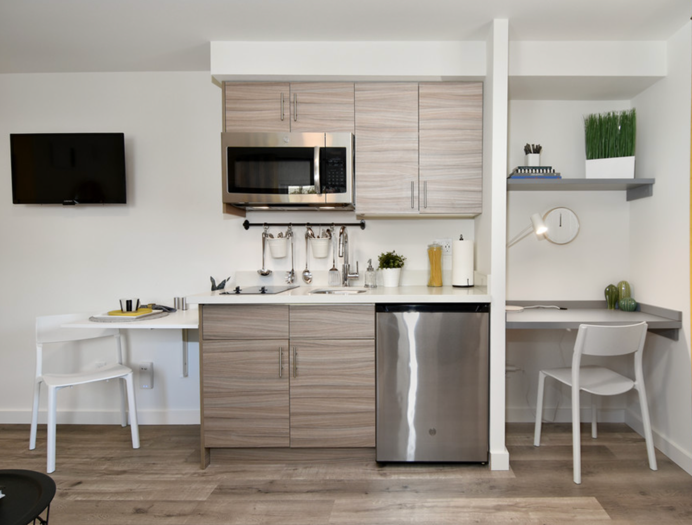 Seattle Apartment: 4536 20th Ave NE