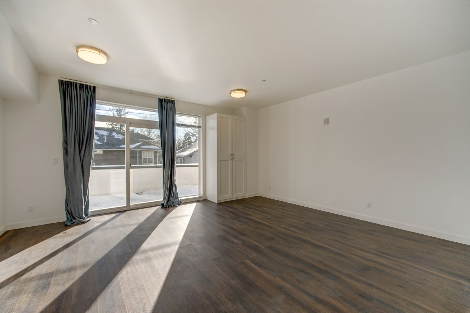 Seattle Apartment: 2508 N 50th St