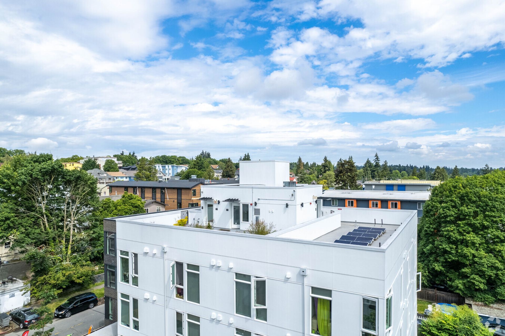 PM - Fifty-Two Apartments 9 of 12