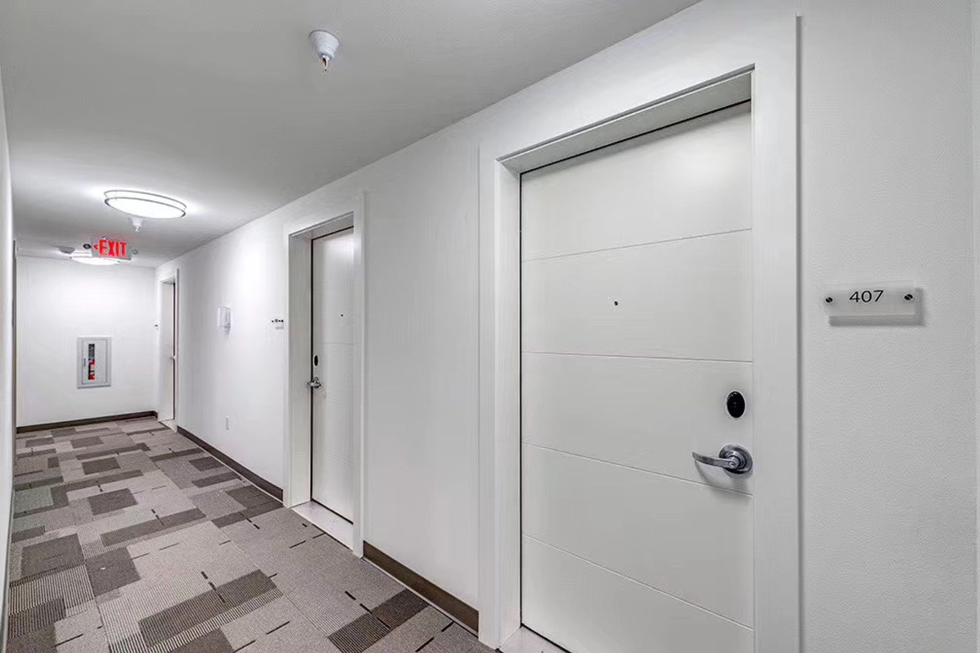 PM - Fifty-Two Apartments 3 of 12