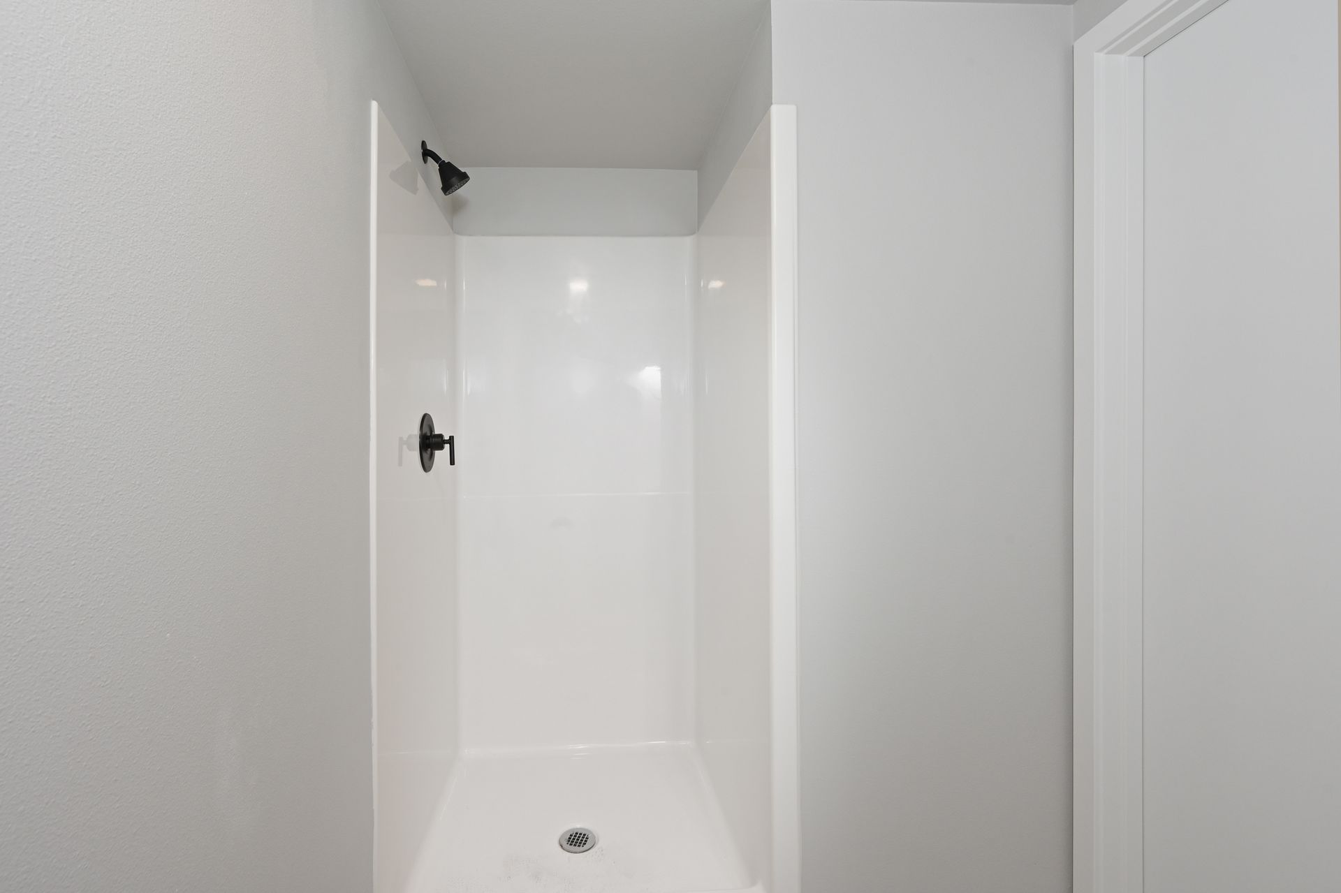 Clara 4730 19th Ave NE 8 of 12