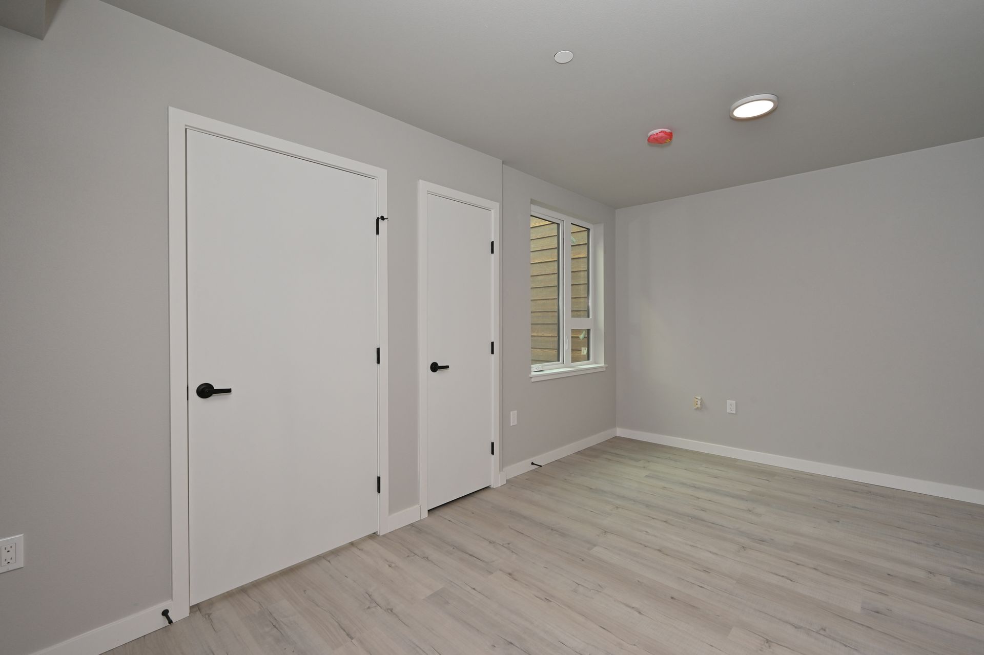 Clara 4730 19th Ave NE 12 of 12