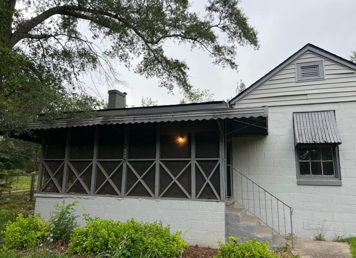 Griffin House: 215 N. 15th St