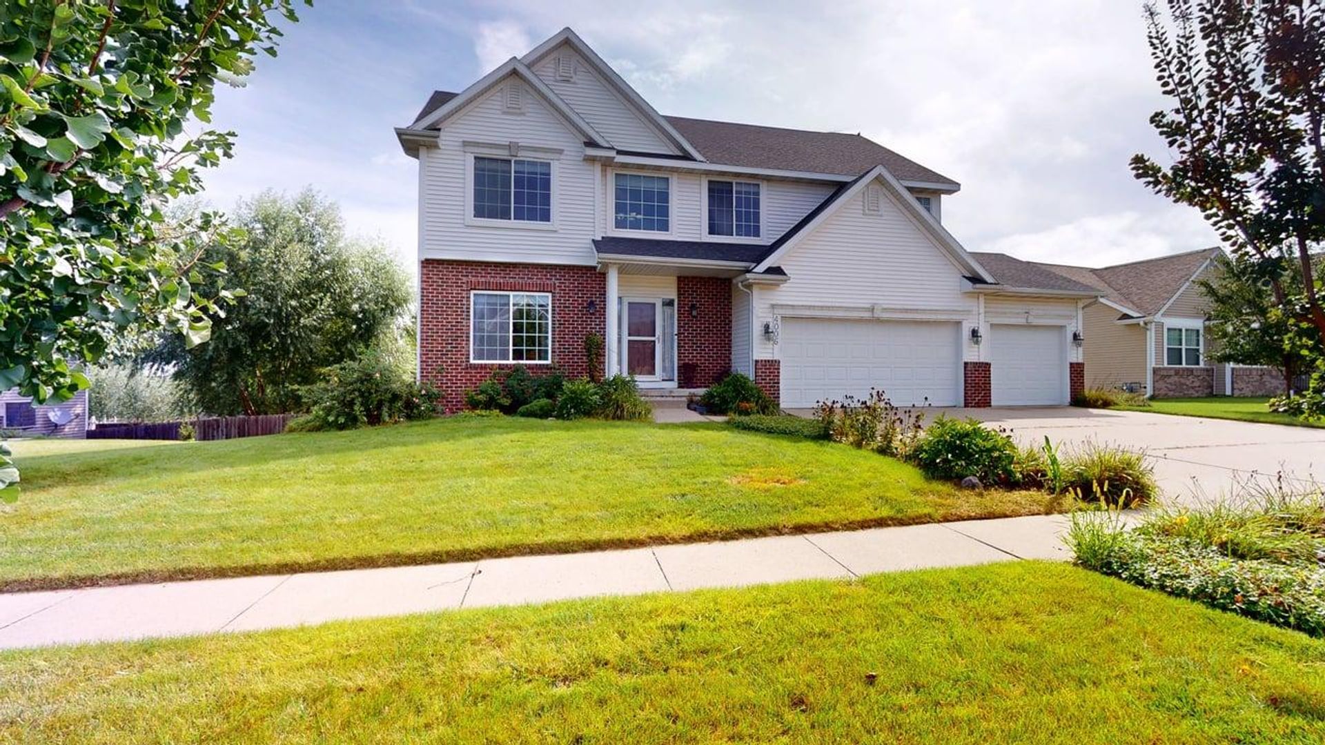 Ames House: 4006 Hyde Avenue
