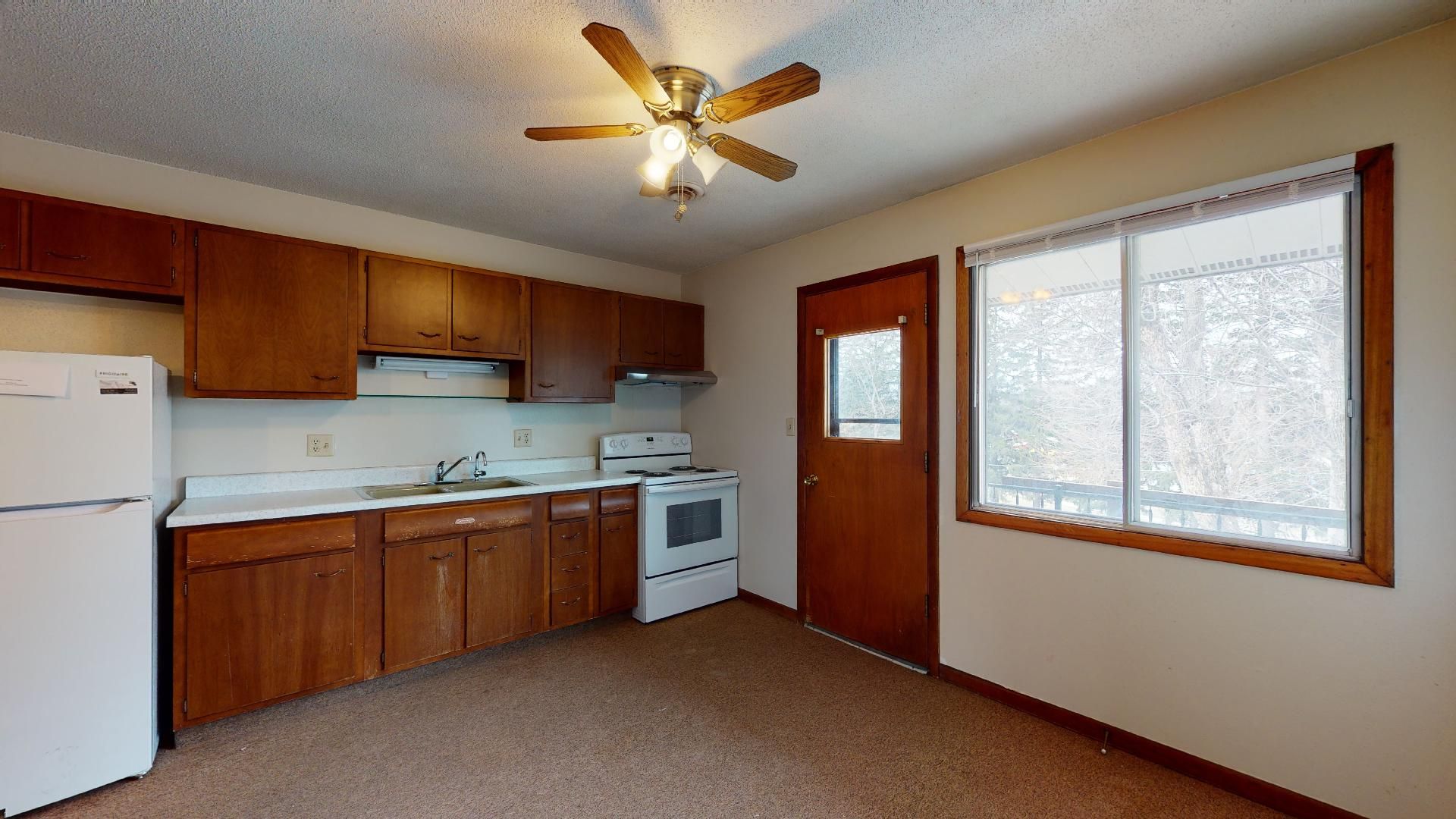 Boone Apartment: 1009 Parkway Drive