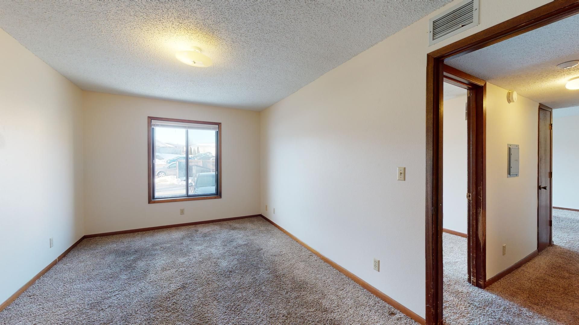 3500 Grand Ave 5 of 12