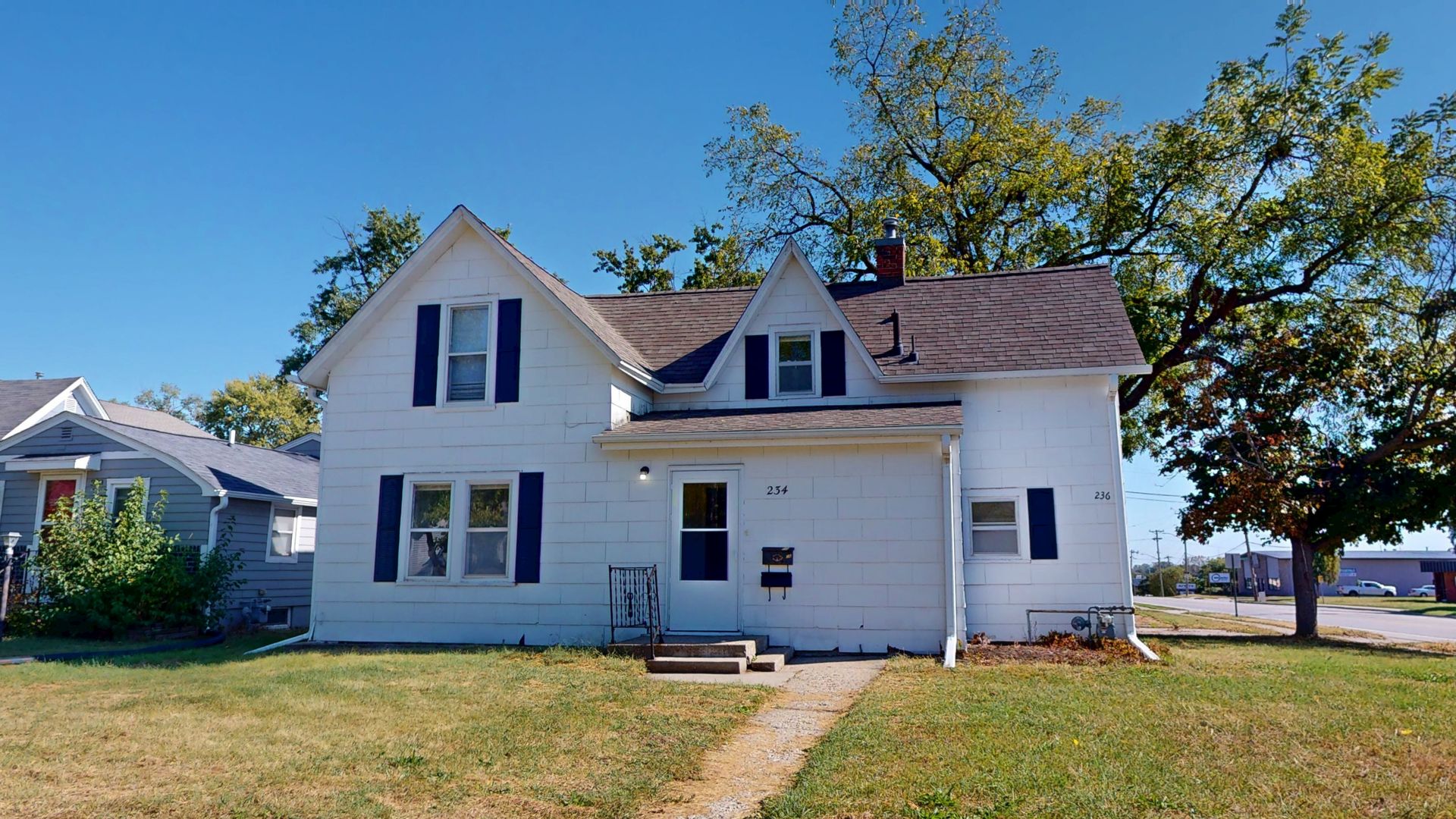 Ames House: 234 South Kellogg Avenue