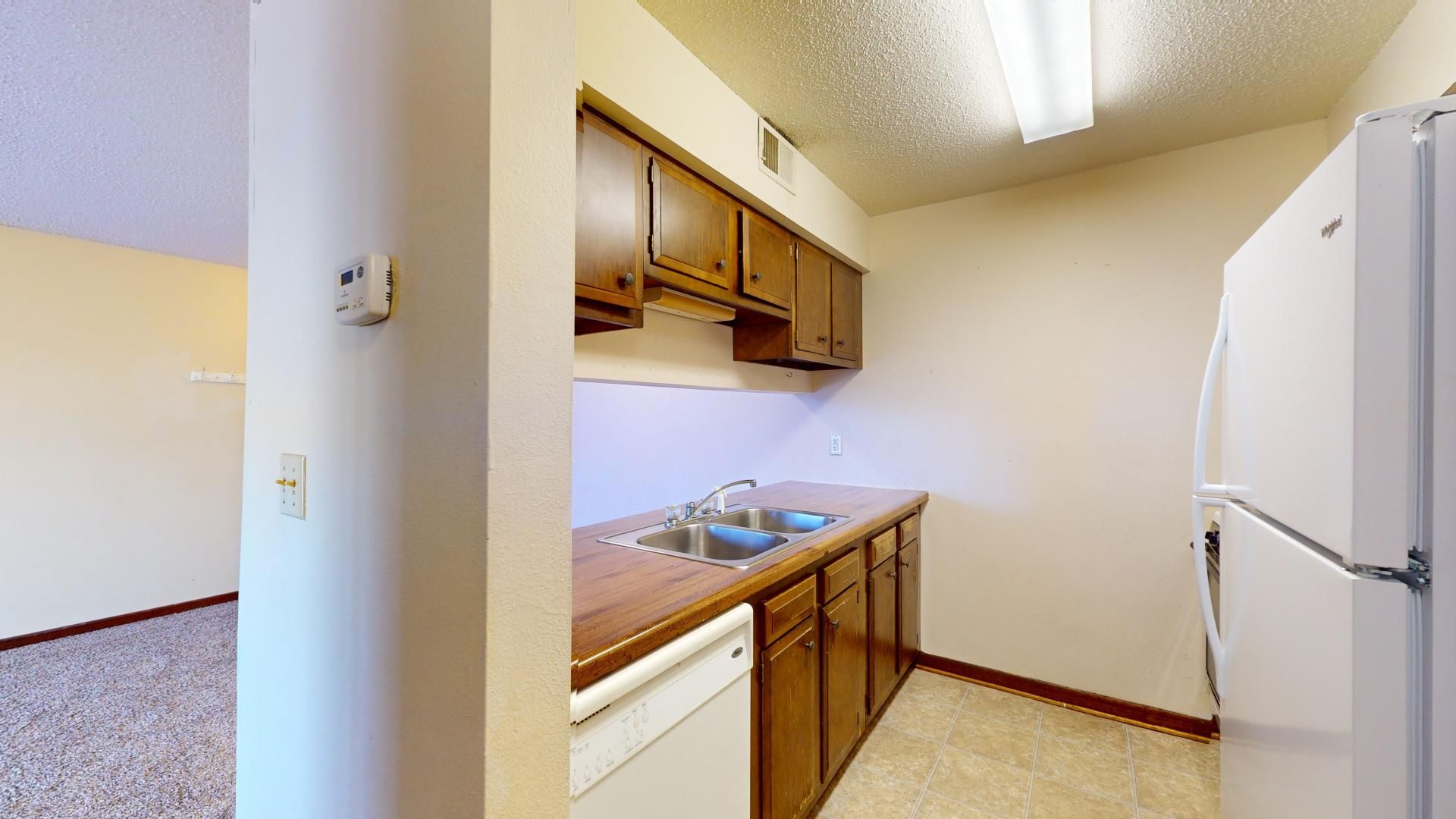 3500 Grand Ave 8 of 12