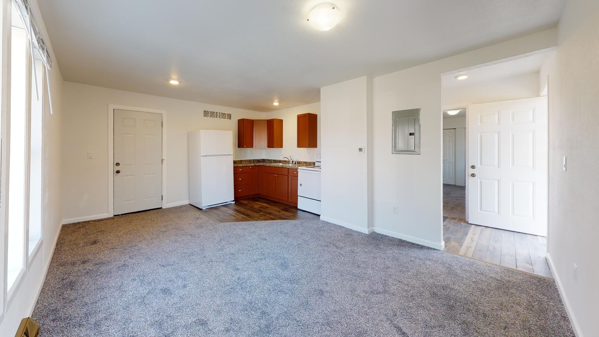 Nevada Apartment: 820 6th Street
