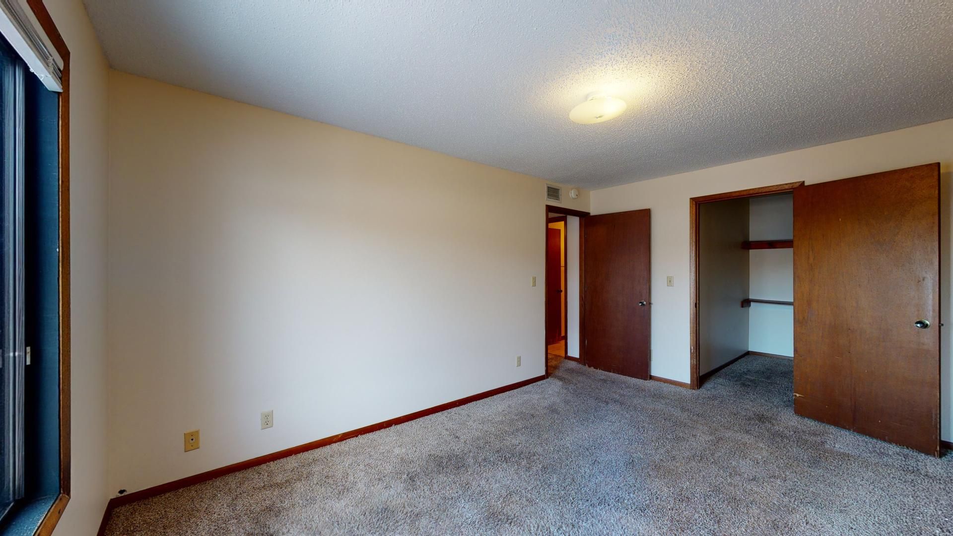3500 Grand Ave 8 of 12