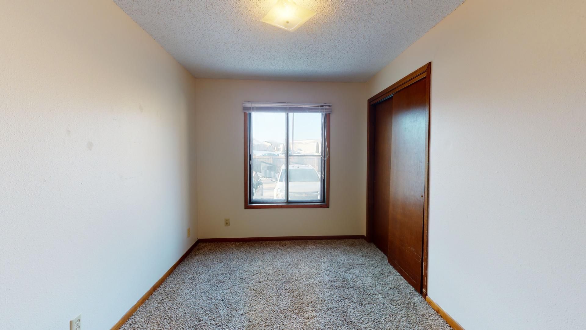 3500 Grand Ave 7 of 12