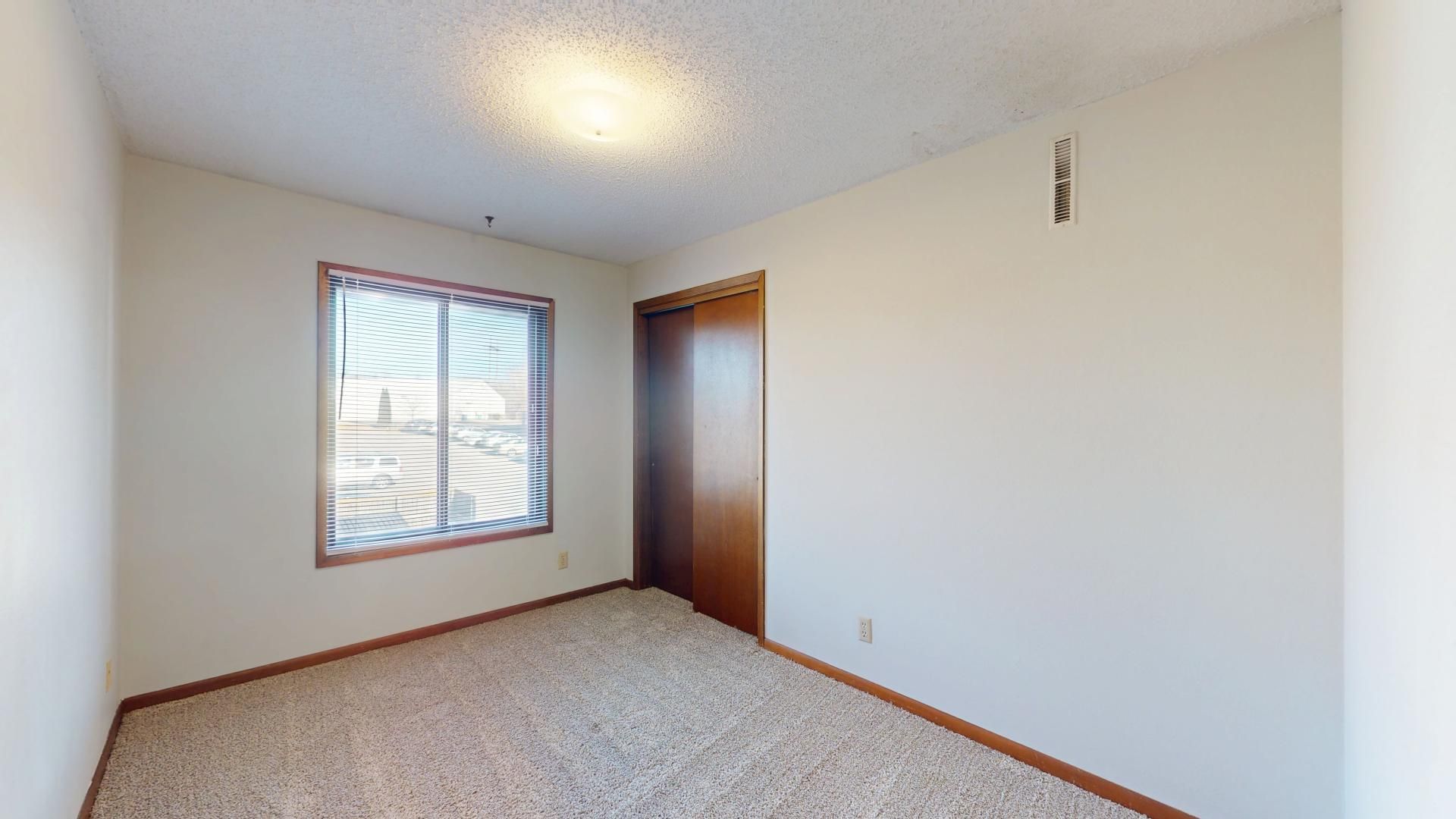 3500 Grand Ave 5 of 10