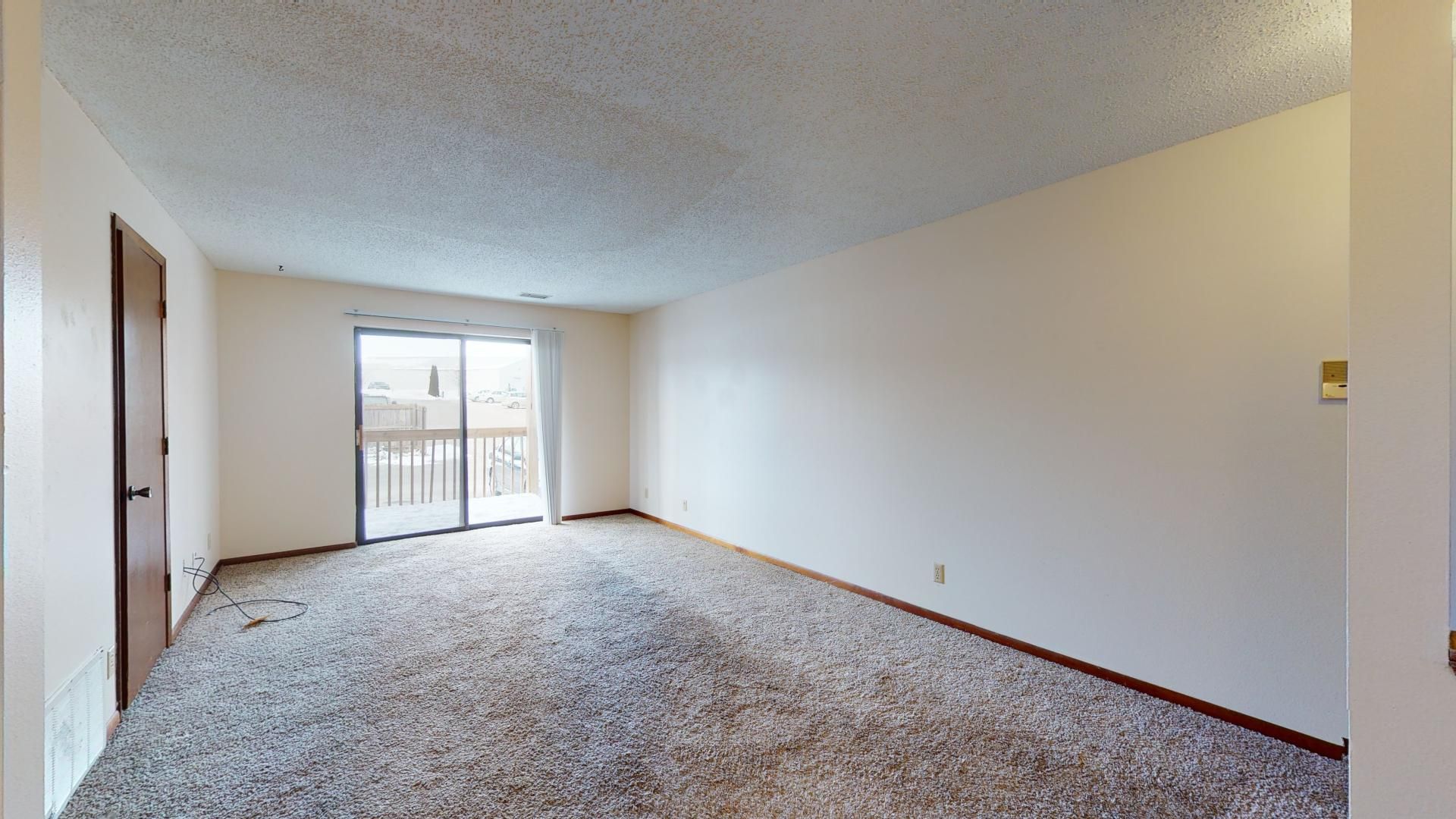 3500 Grand Ave 2 of 12