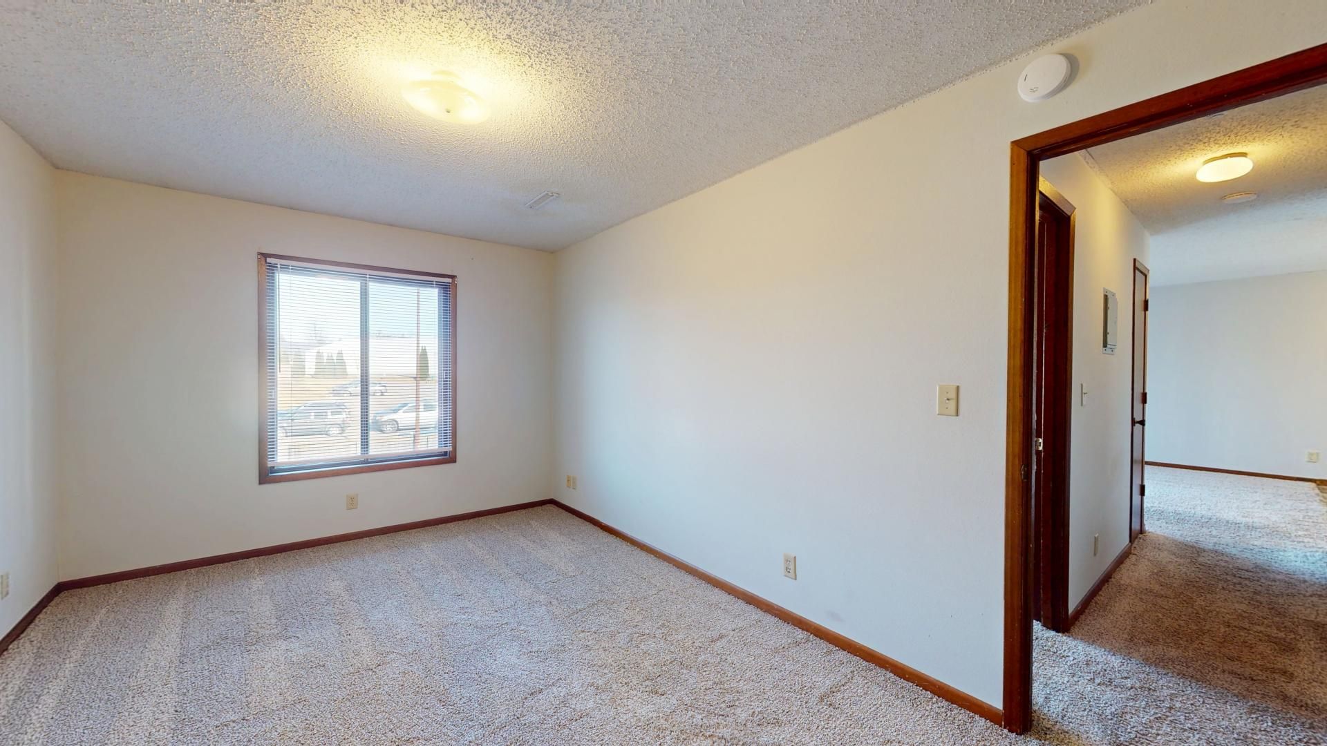 3500 Grand Ave 7 of 10