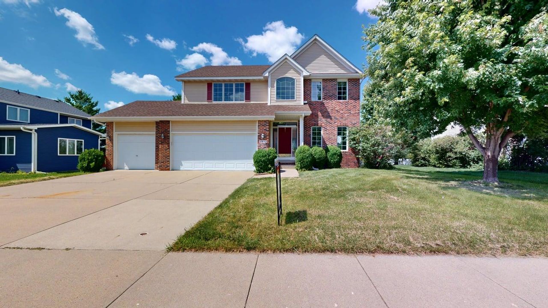 Ames House: 2917 Bayberry Road