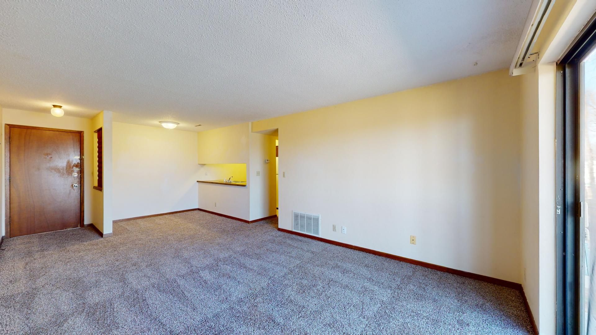 3500 Grand Ave 3 of 12