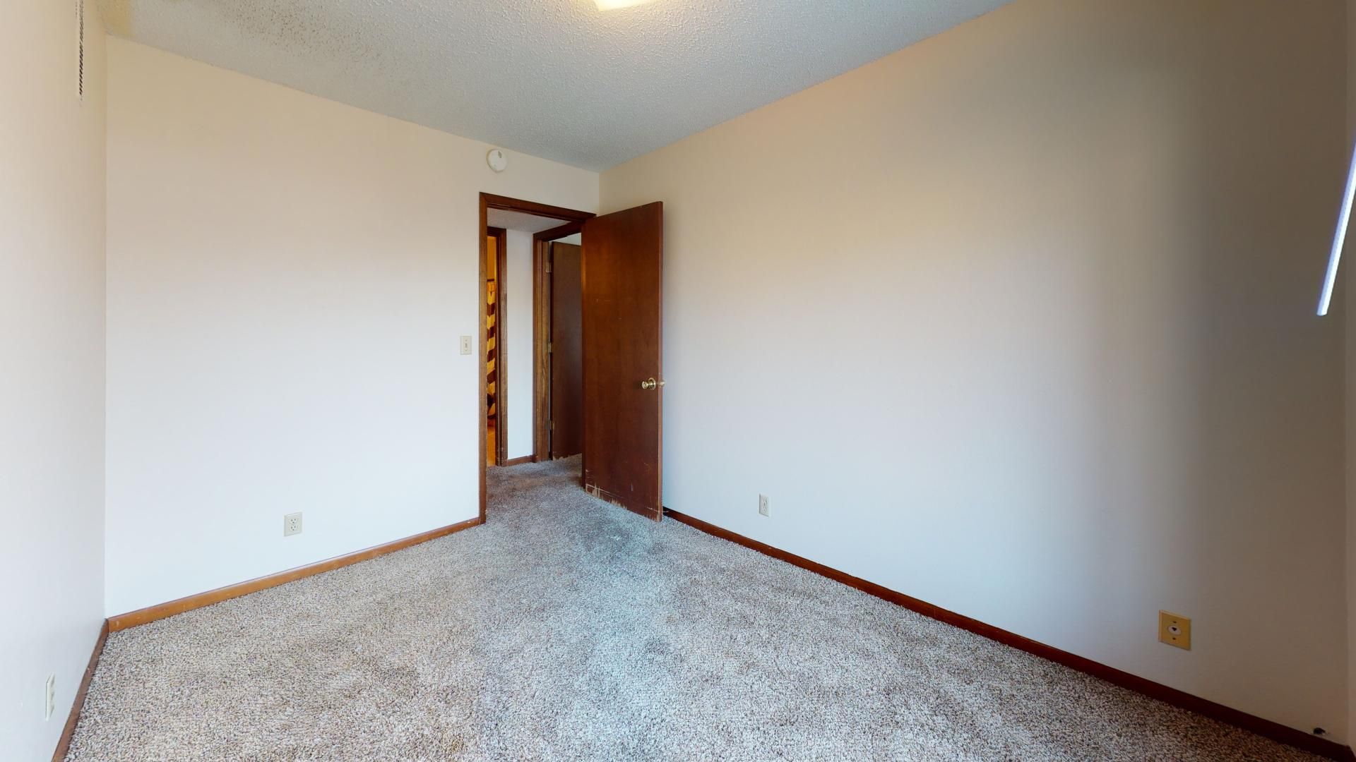 3500 Grand Ave 6 of 12