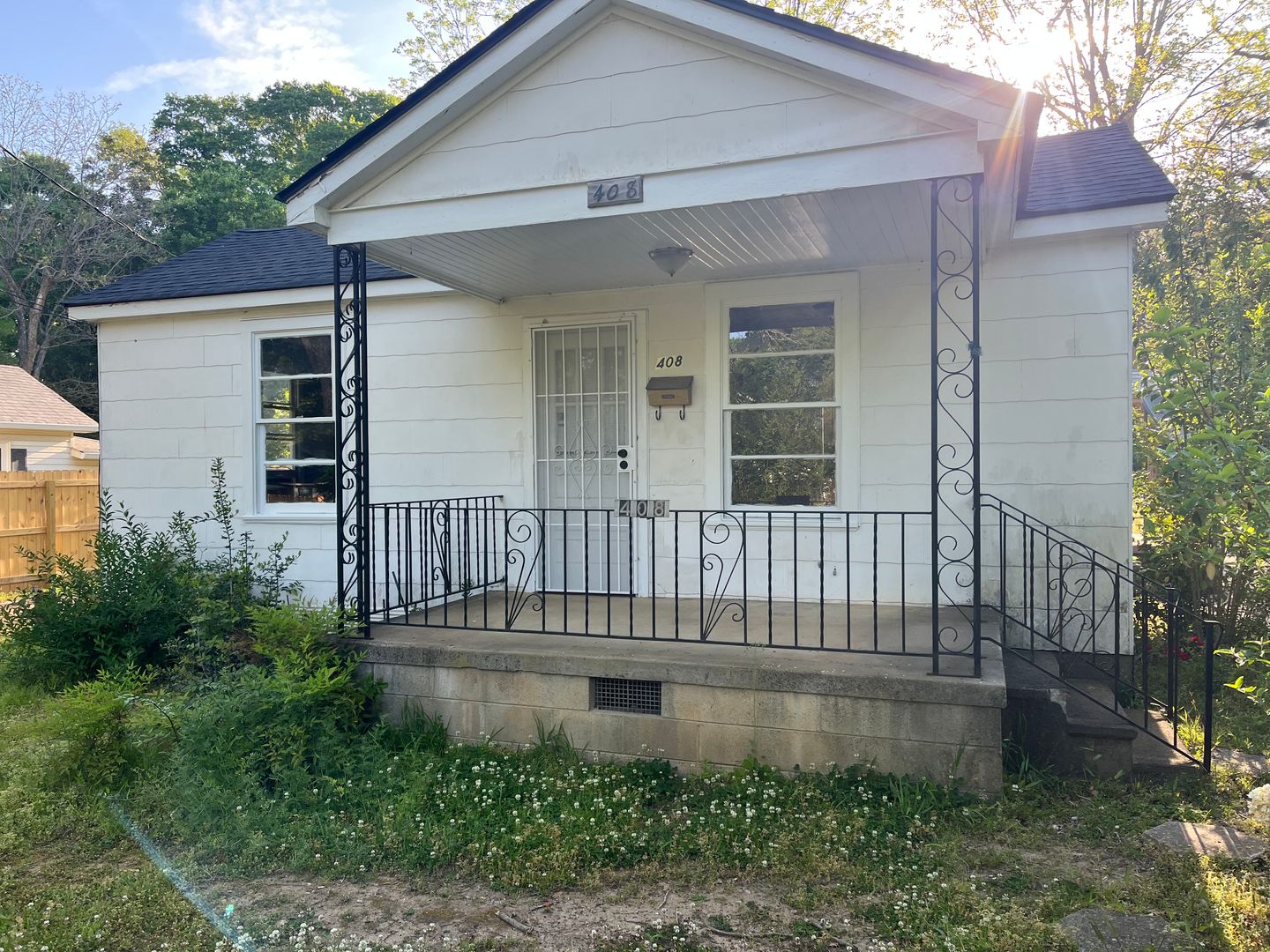 Griffin House: 408 N 16th St