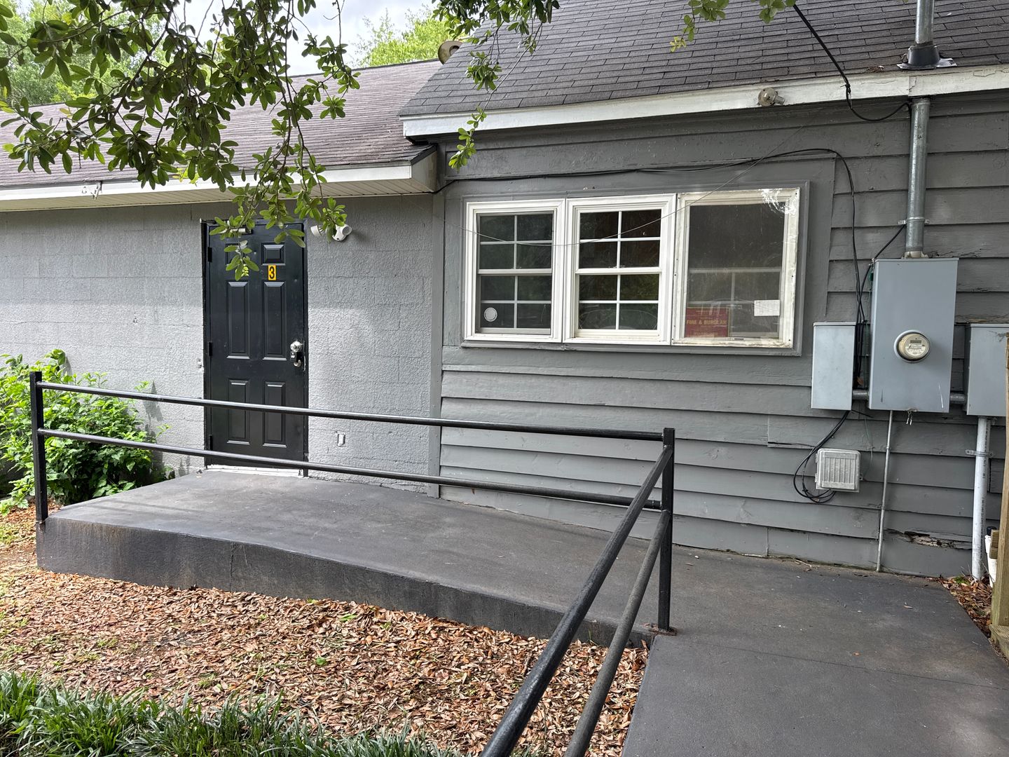 Dublin Apartment: 407 W Moore St
