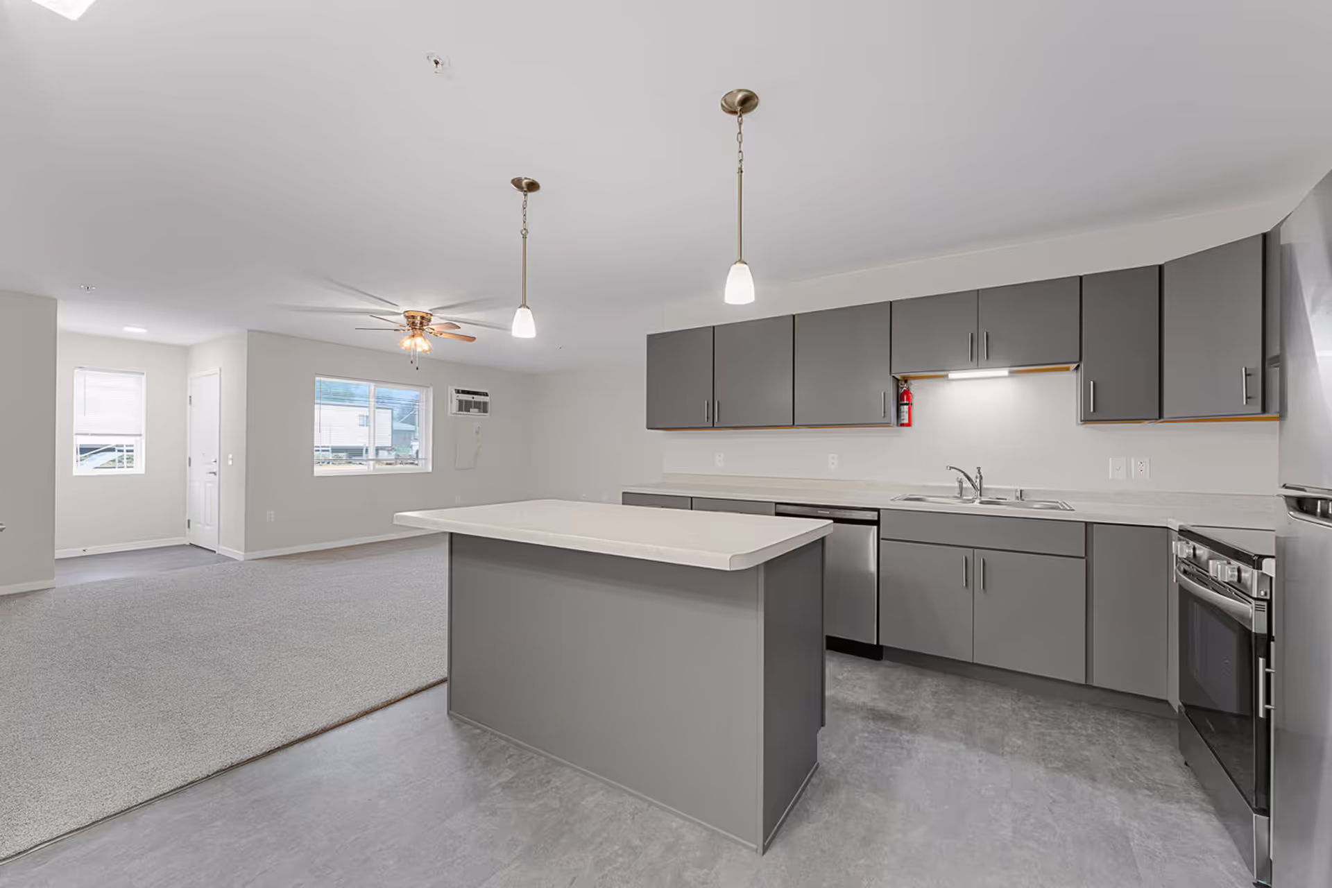 Mauston Apartment: 700-704 Loomis Drive