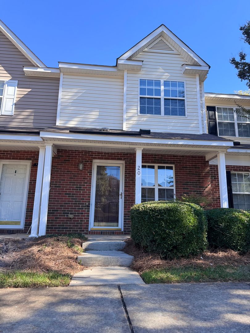 Greensboro Townhome: 20 Peggy Sue Court