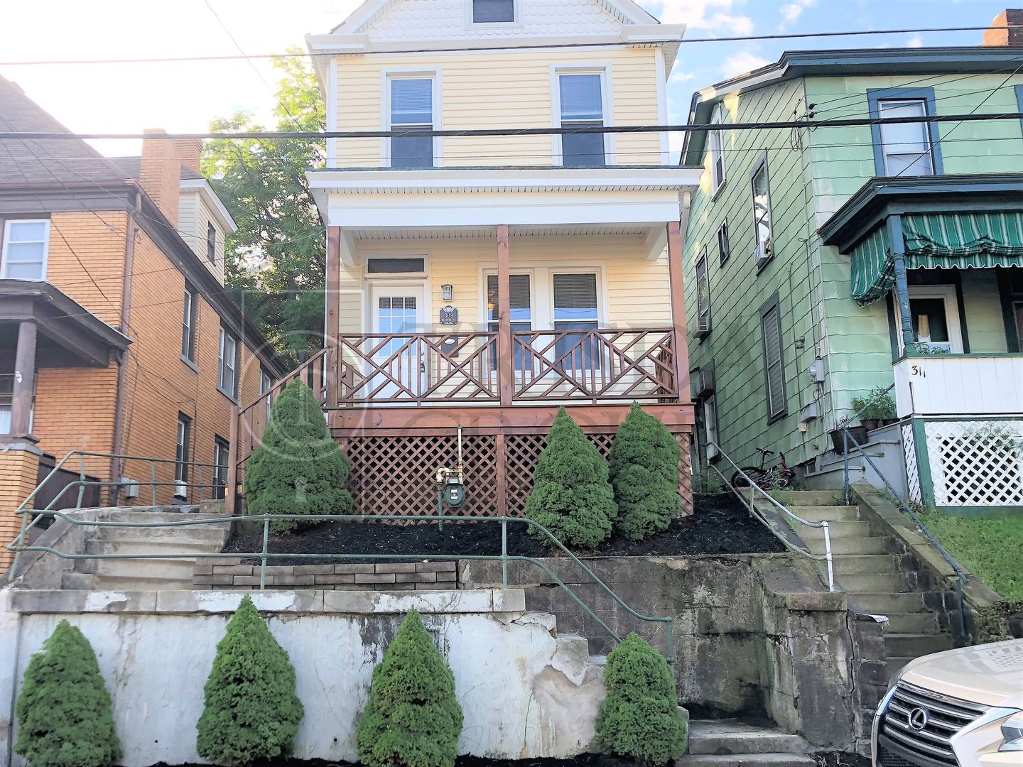 Pittsburgh House: 309