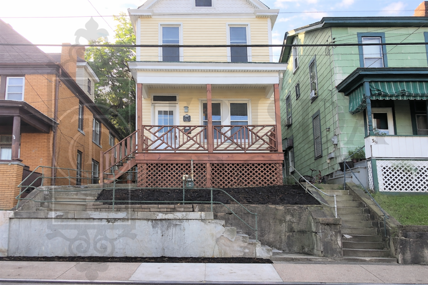 Pittsburgh House: 309