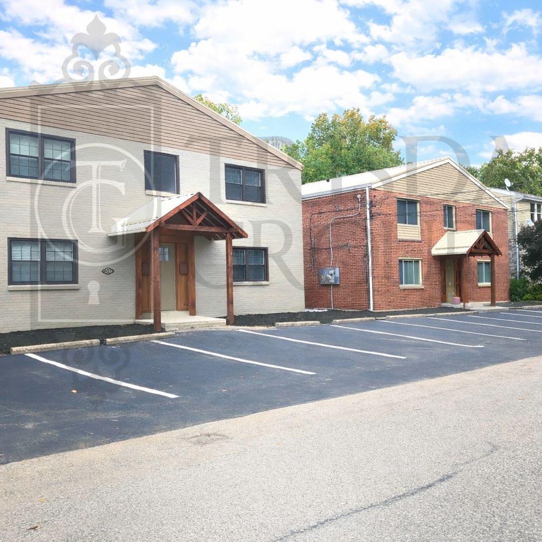 Crafton Apartment: 610