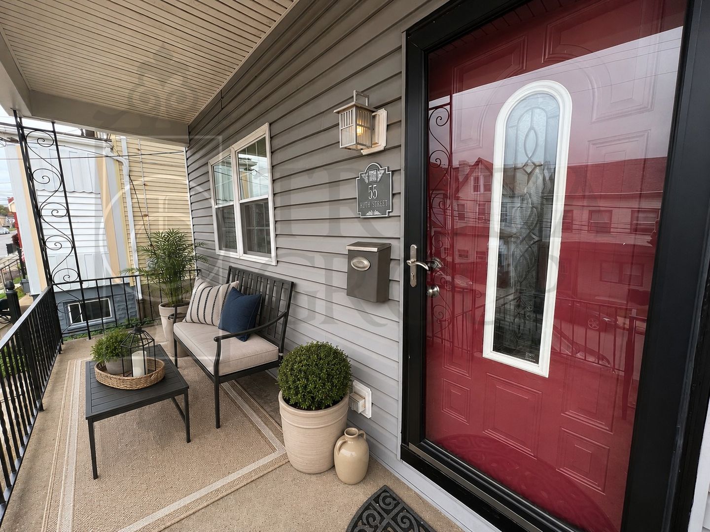 Pittsburgh House: 55